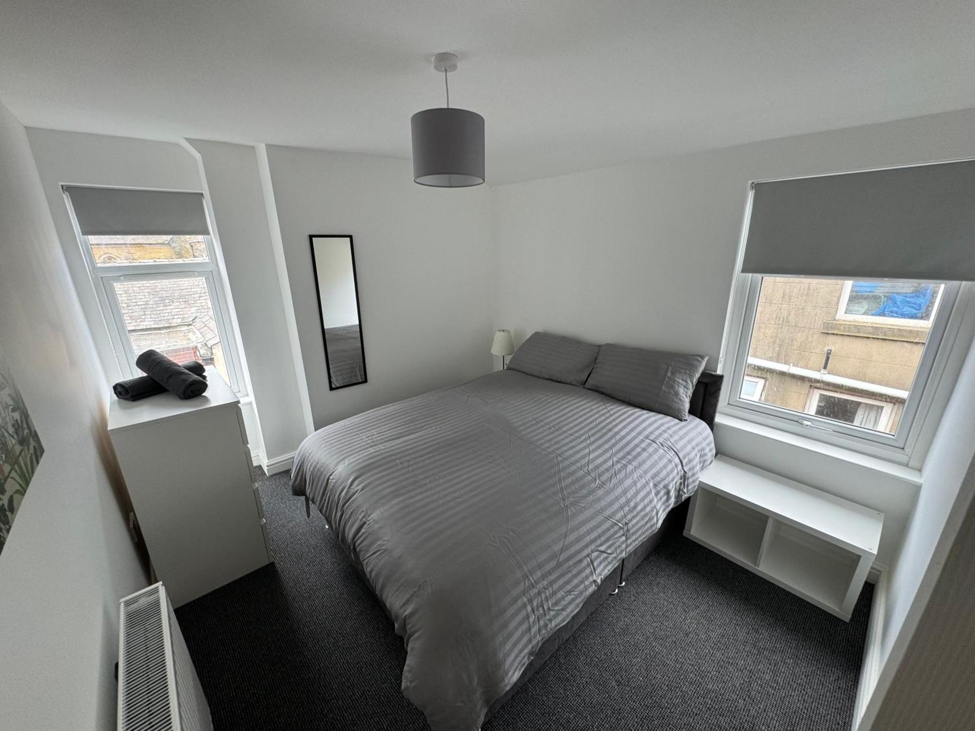 Theo 150 Meters From The Winter Gardens Large Groups Welcome * Blackpool